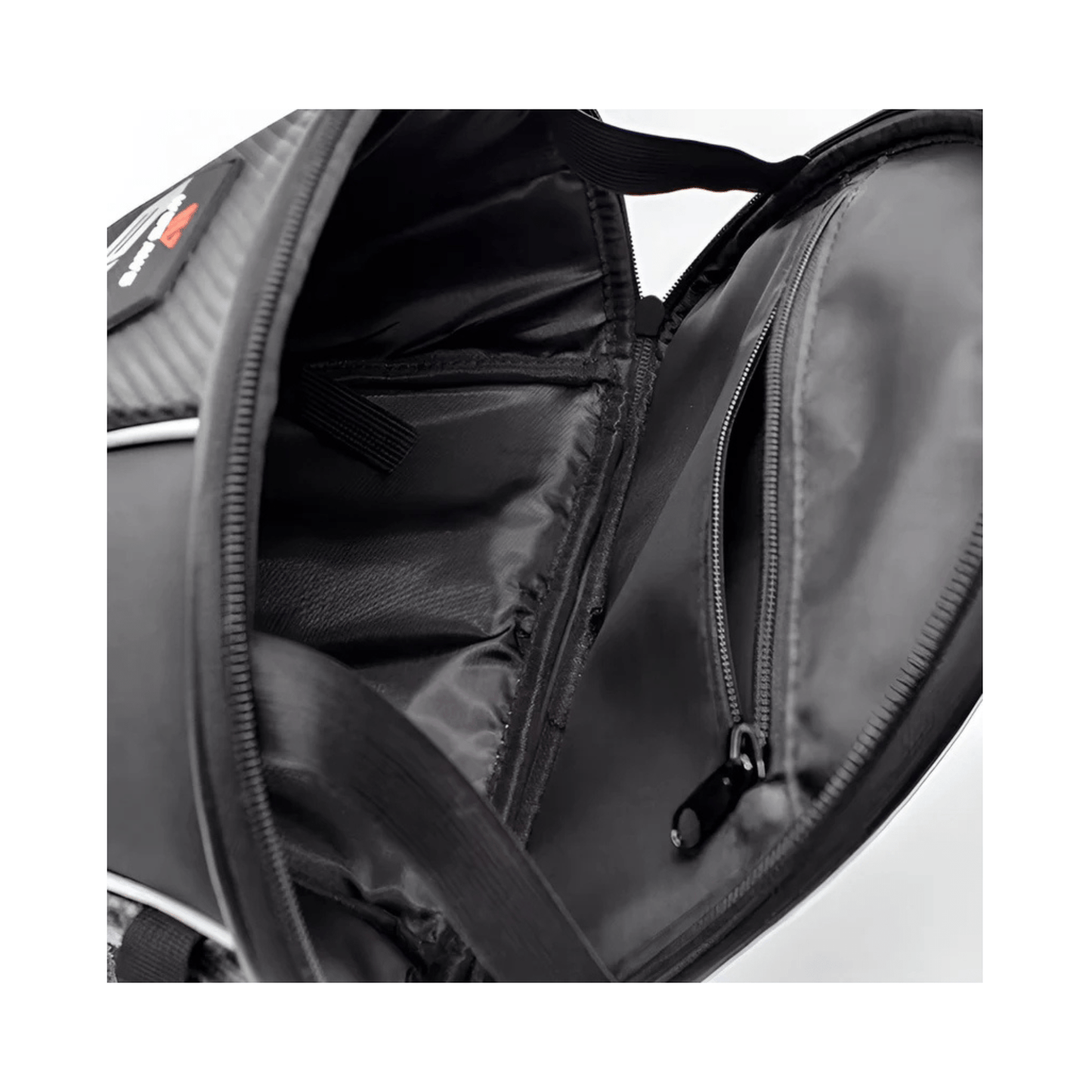 CarryQuest® - Motor Rugzak - Zadeltas Motor - Motorfiets Rugzak - 15L Capaciteit - ZwartCarryQuestsimple