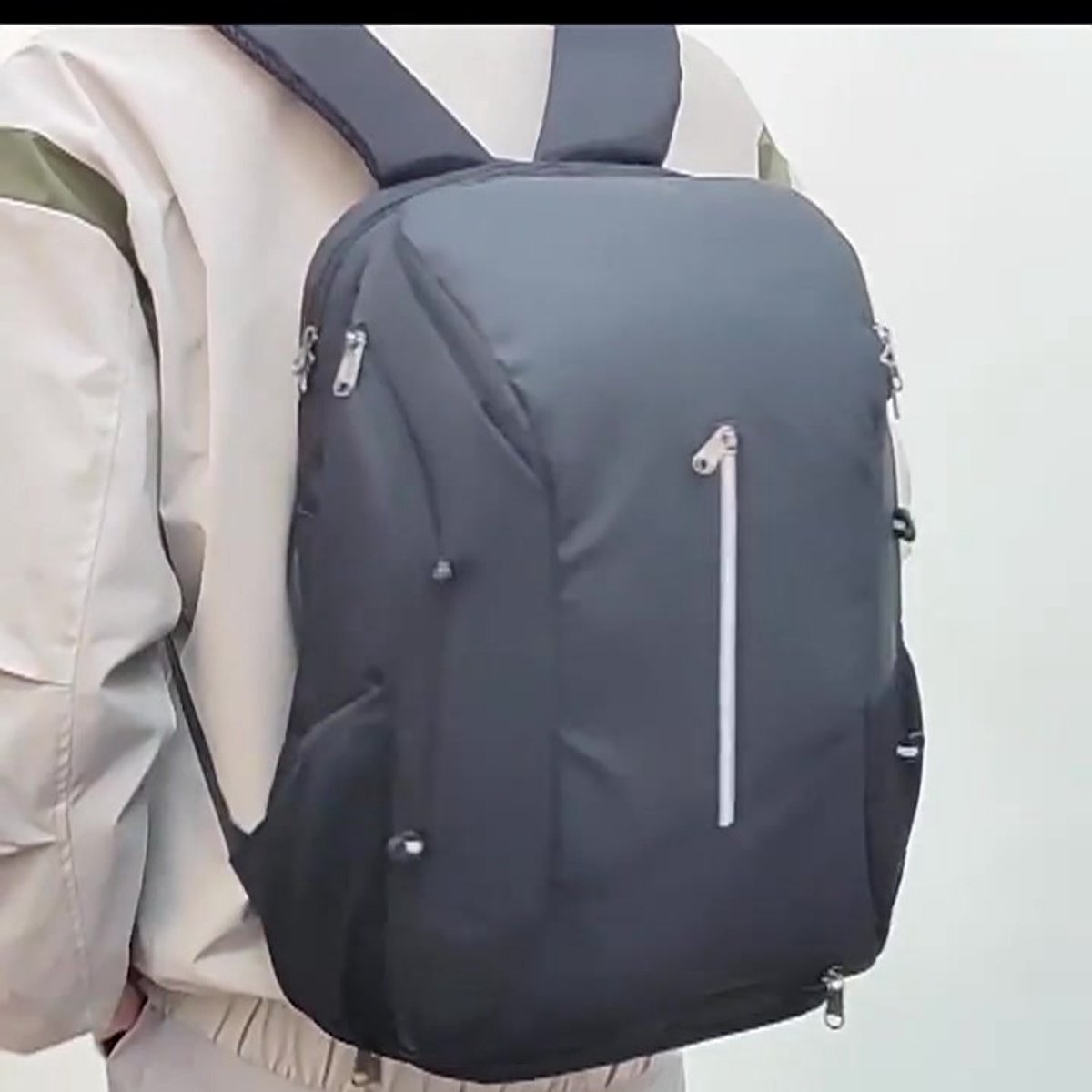 CarryQuest® - Tennisrugzak - Voetbalrugzak - Basketbalrugzak - ZwartCarryQuestsimple