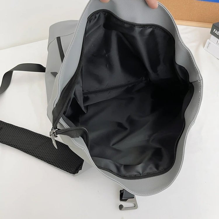 CarryQuest® Vrouwen Leren Roll Top Reistas Rugzak - 20 - 35L - Waterdicht - Stijlvol & FunctioneelCarryQuest®simpleNiet Klaar