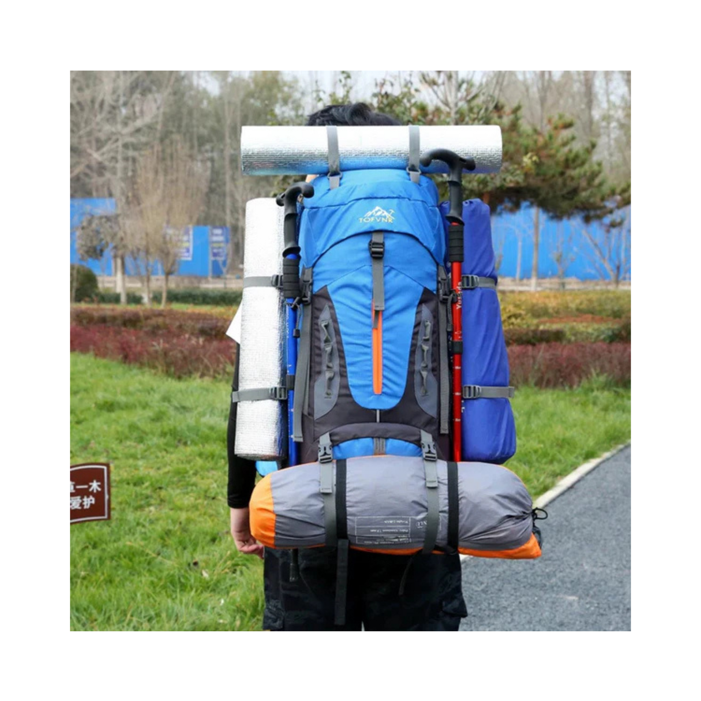 CarryQuest® - Große, leichte Wandertasche aus Nylon - Vorderseite - Grün