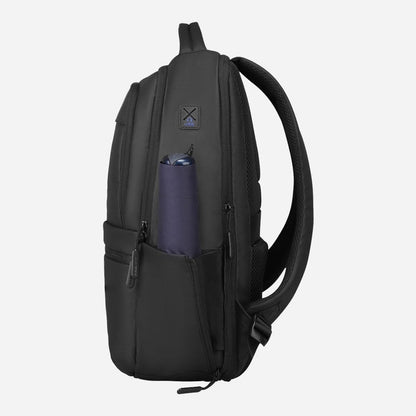 CarryQuest® 15,6” Waterdichte Laptop Rugzak – 26 - 34L – Duurzaam en StijlvolCarryQuest