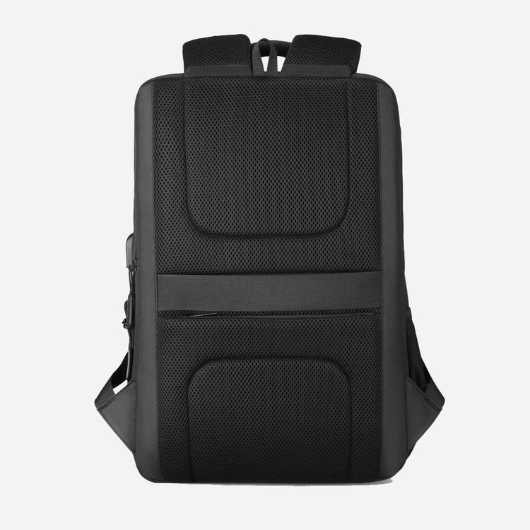 CarryQuest® 15,6” Waterdichte Laptop Rugzak – 26 - 34L – Duurzaam en StijlvolCarryQuest