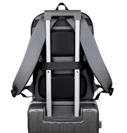 CarryQuest® 18L Waterafstotende Rugzak – Lichtgewicht – Perfect voor Werk & AvonturenCarryQuest