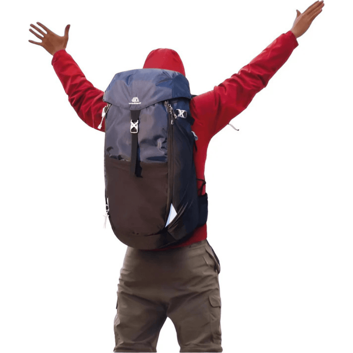 CarryQuest® - 50L Bergrugzak Waterdichte Schoudertas - 50 Liter Capaciteit - Voor Kamperen en Wandelen - Donker Blauw