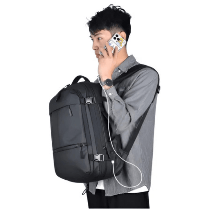 CarryQuest® - Heren Reistas Rugzak - 17 Inch Laptop + USB Oplaadpoort - Schooltas - Wandelrugzak - Grijs