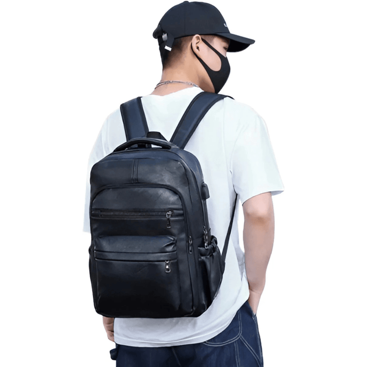 CarryQuest® - Laptop Rugzak - PU Lederen Rugzak - 15" Laptop - Schooltas Voor Tienerjongens - Zwart