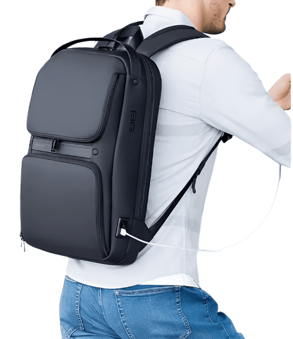 CarryQuest® - Laptop Rugzak - USB Oplaadfunctie - Ruimte Zaken Reisgenoot - Zwart - CarryQuest