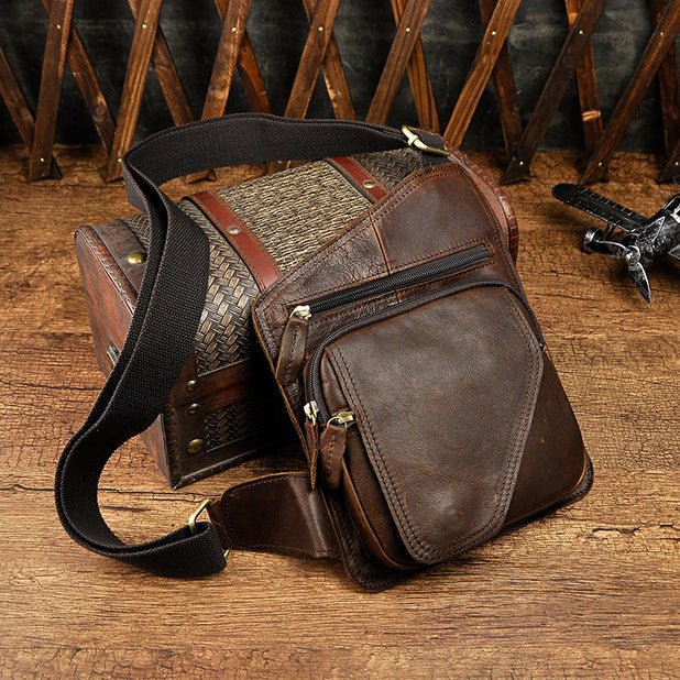 CarryQuest® Lederen Heren Sling Bag – Crossbody – Vintage Koffie, Donkerbruin, Zwart, Grijs – 28x21x3cmCarryQuestSchoudertas Heren03