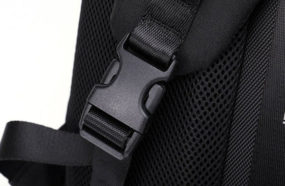 CarryQuest® Multifunctionele 15,6 Inch Computer Rugzak – Waterdicht, USB - Oplaadfunctie, Ideaal voor Werk en ReizenCarryQuest®simpleNiet Klaar
