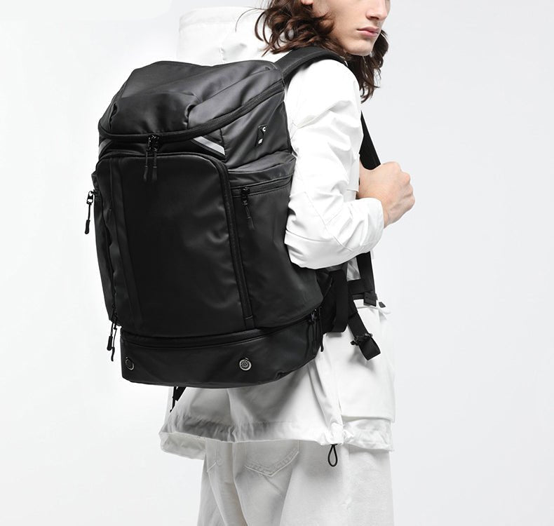 CarryQuest® Tech Pro Rugzak 36 - 55L – Waterdicht & Ademend – USB Oplaadfunctie – Perfect voor Reizen & SportenCarryQuest®Reis - /Weekendtas03