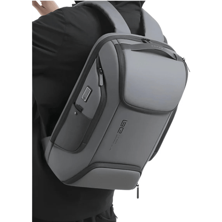 CarryQuest® - USB Laptoprugzak - Waterdicht - USB - Zwart