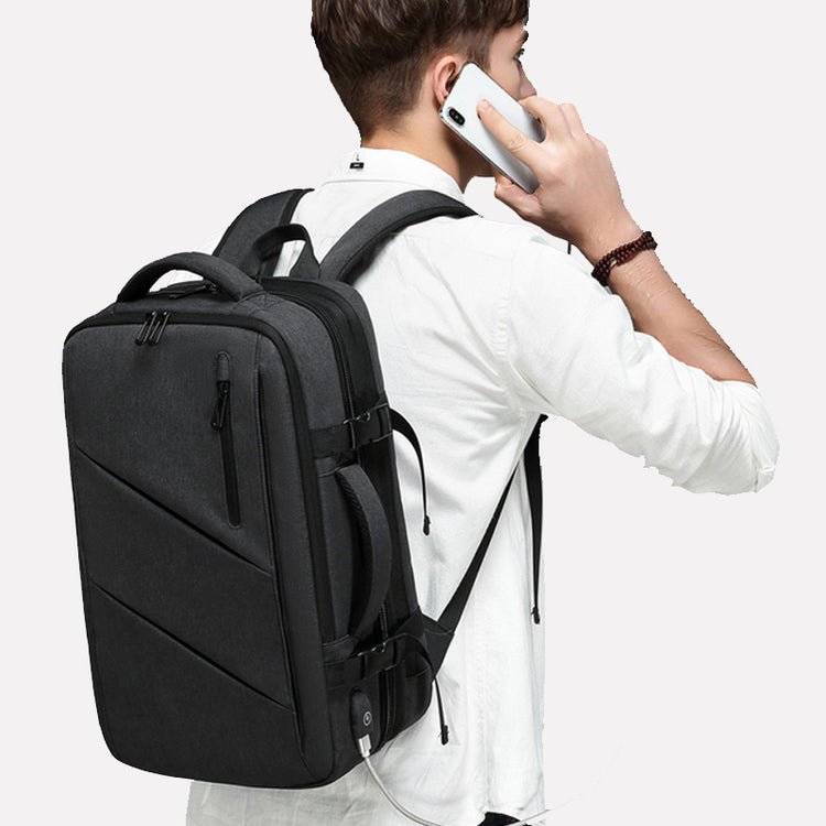 CarryQuest® Waterdichte Anti - Diefstal Laptop Rugzak - 35 Liter - USB - poort - 15,6 InchCarryQuest®simpleNiet Klaar