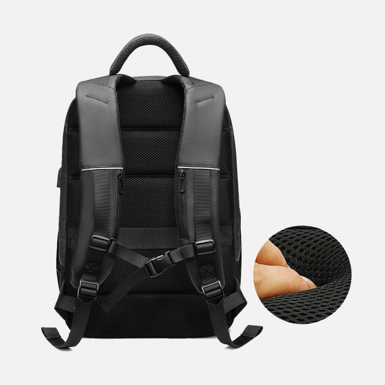 CarryQuest® Waterdichte Antidiefstal Reistas – 20L/35L – Lichtgewicht en StijlvolCarryQuest®Laptop Rugzak03