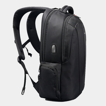 CarryQuest® Waterdichte Antidiefstal Rugzak – 15L – Ergonomisch en USB OplaadpoortCarryQuest®Laptop Rugzak03